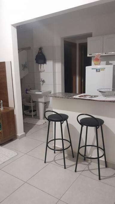 Apto Em Ubatuba Divisa Com A Praia De Itagua E Facil Acesso As Praias Fica Ao Lado Do Atacado Tenda Da Rodovia Rio Santos 외부 사진